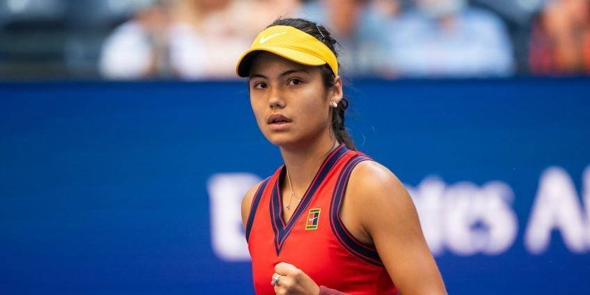 在一个充满 在一个充满